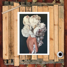 Load image into Gallery viewer, Modern Women Canvas
