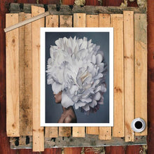 Load image into Gallery viewer, Modern Women Canvas