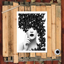 Load image into Gallery viewer, Modern Women Canvas