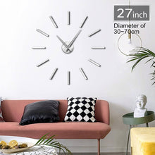 Load image into Gallery viewer, Simple Stylish Wall Clock